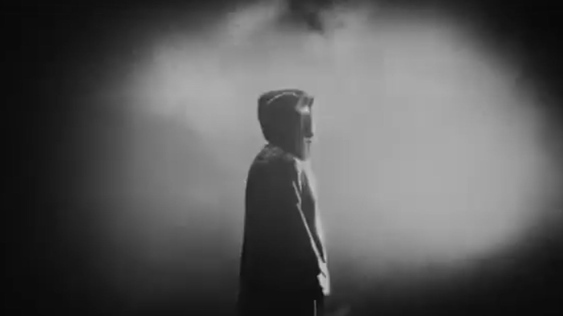 @theweeknd releases the official music video for 'Cry For Me'