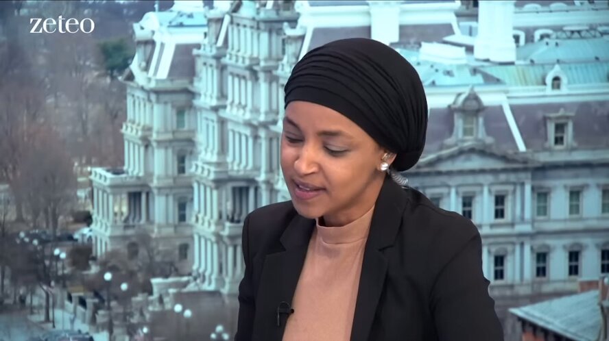 Ilhan Omar mocks \"stupid\" Americans"