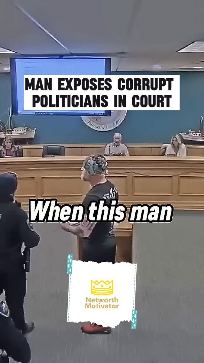 Man exposes corrupt politicians in court 😳