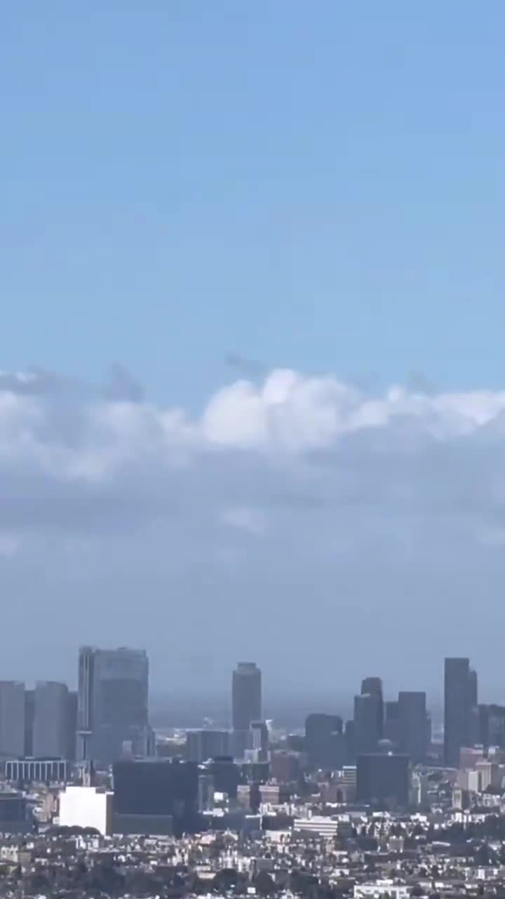 JUST IN: According to multiple reports from local Los Angeles news outlets, Kalshi has violated FAA regulations by flying an Oscars-themed ad ahead of the awards ceremony