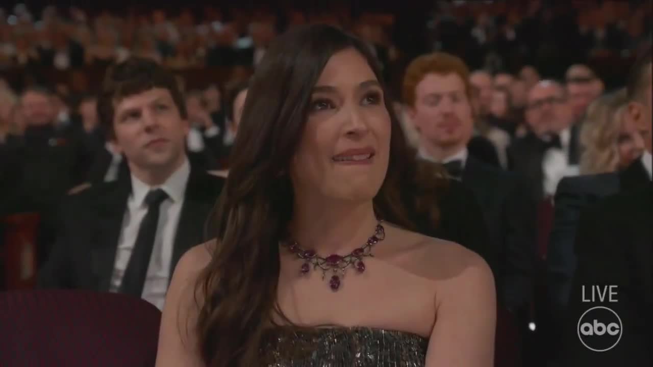 Heartwarming, authentic pro-parenthood message at the Oscars!?   I must be hallucinating
