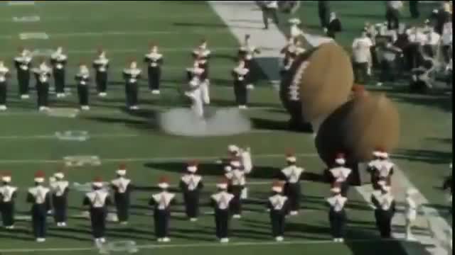 Your annual reminder that the halftime show at Super Bowl I was a jetpack demonstration... (L.A. Memorial Coliseum January 15th, 1967)