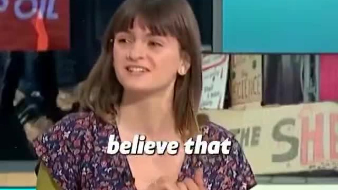 Liberal Gen Z girl gets absolutely owned