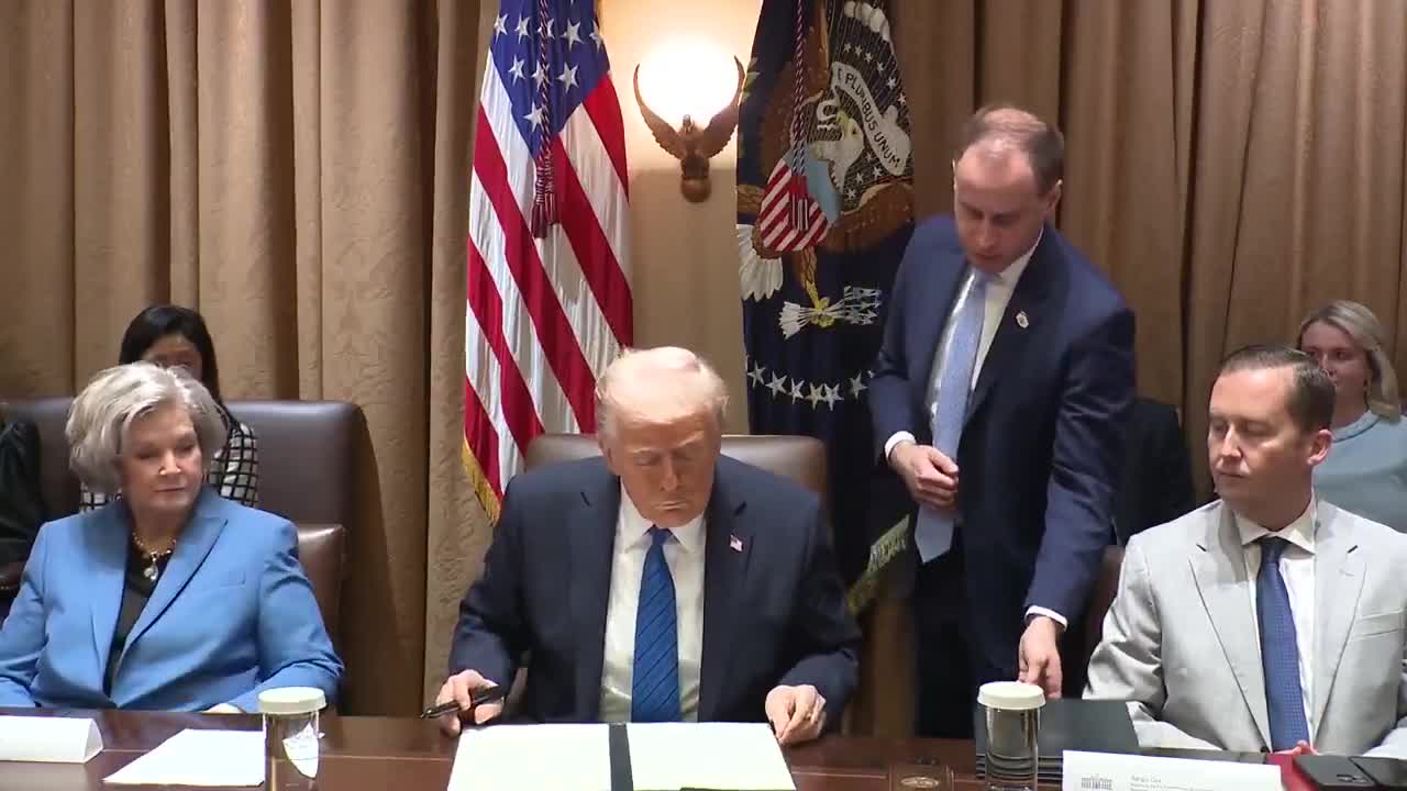 President Trump signs an Executive Order enabling the U.S. Treasury to modernize its payments system, in order to reduce waste, fraud and abuse:  – Gets rid of all of the 47 “independent...