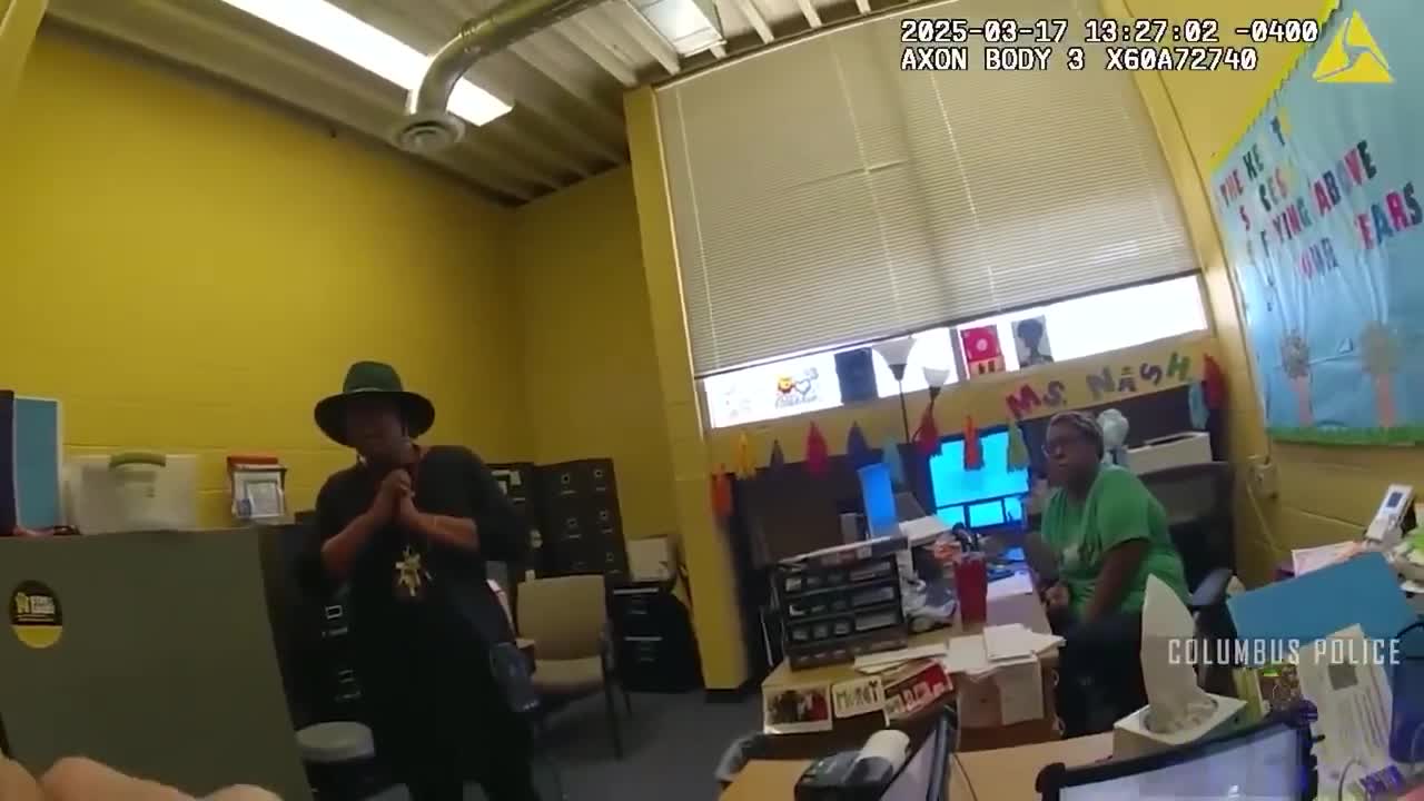 INSANE. Police bodycam footage shows Natalie James, principal of @ridgeviewproud in Ohio, refusing to allow police to enter the school to investigate a BOMB THREAT.  Natalie then claimed she...