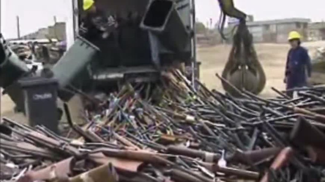 This is the exact moment when Australia stopped being a free country.    NEVER give up your guns to the government.