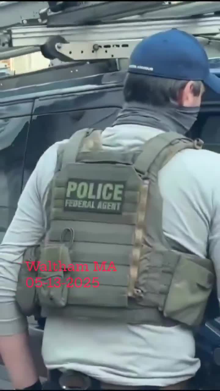 An illegal in Waltham, MA refuses to comply with ICE, so the agent smashes the car window and makes the arrest anyway.  Let this clip be a warning to illegals.  Comply. Self-deport. The time...