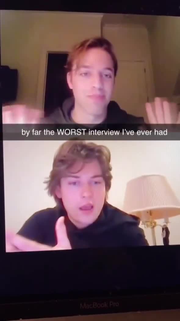 The relpasing mid interview is crazy ☠️