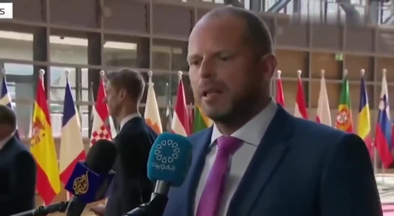 🇧🇪🇺🇦 BELGIUM: READY TO MOVE INTO UKRAINE THE MOMENT THERE’S A CEASEFIRE  Belgian Defense Minister, Theo Francken:  “There is a tasking group, a coalition of the willing, they...