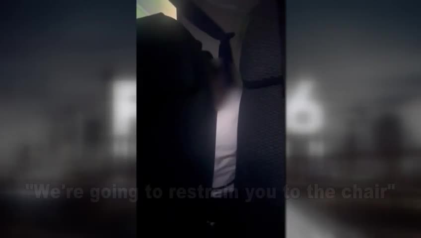 🇺🇸PLANE DOOR PANIC WAS A MEDICAL EMERGENCY  Turns out the Tokyo-to-Houston passenger who tried to yank open the emergency door mid-flight wasn’t plotting anything—he was in the mid...