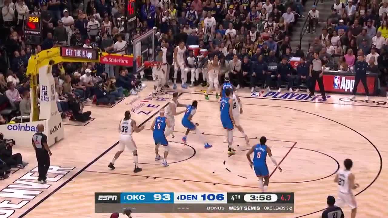 JULIAN STRAWTHER ERUPTING FOR DENVER IN GAME 6 🔥