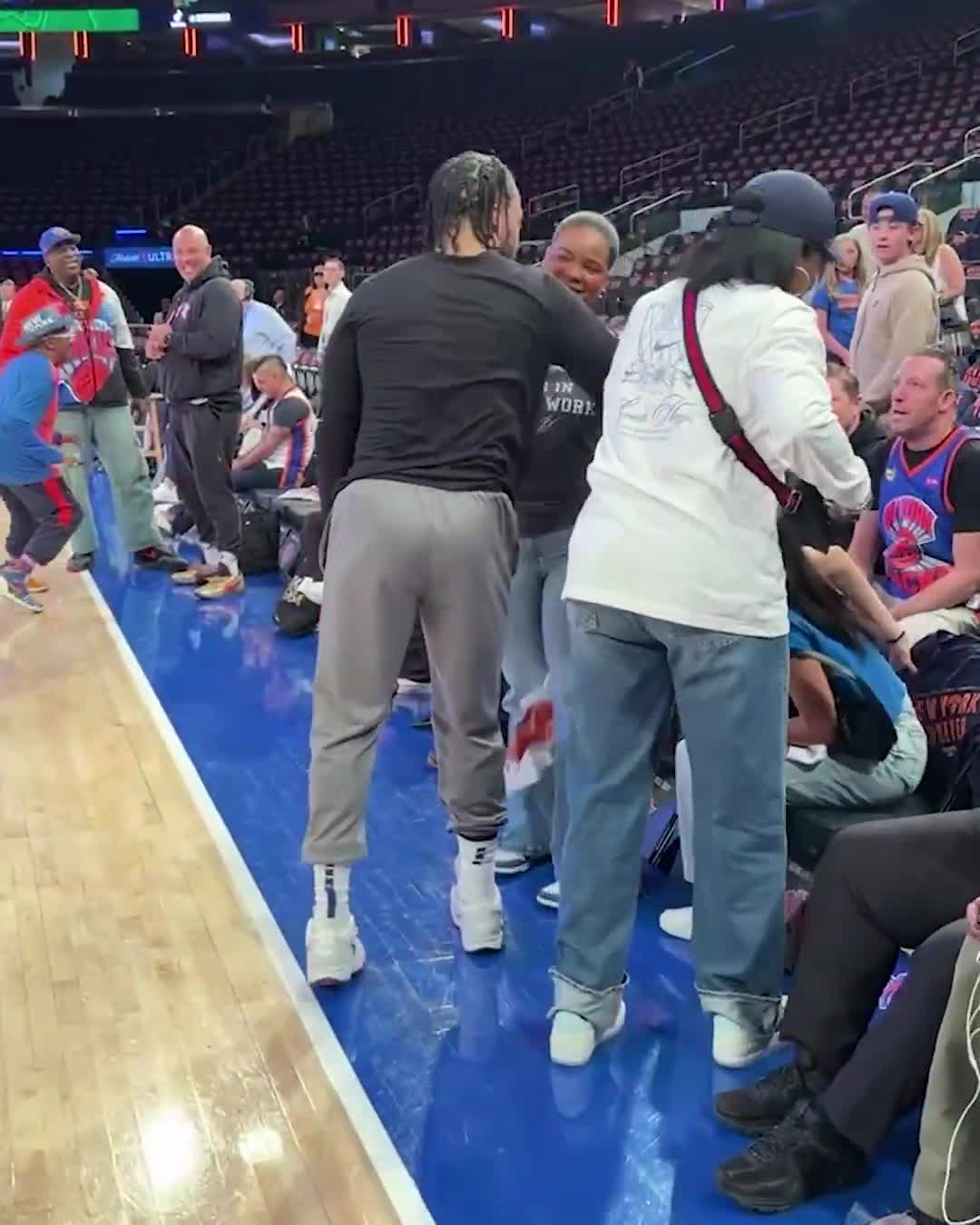 Jalen Brunson and his family 🧡  Gotta show mom some love before Mother's Day 🙌  📺: Celtics-Knicks | 3:30 PM ET on ABC