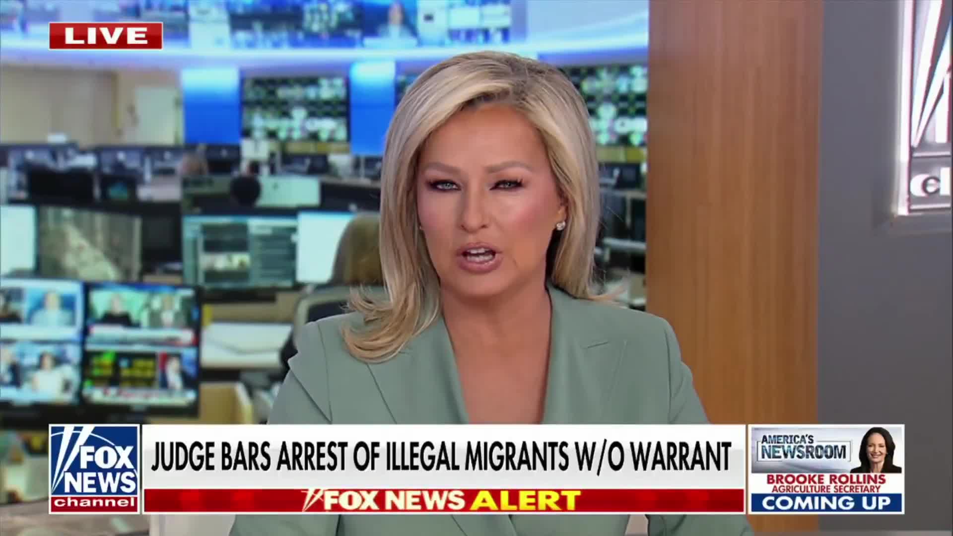 California Activist Judge Jennifer Thurston has issued an order banning Border Patrol from arresting suspected illegal aliens without a warrant.