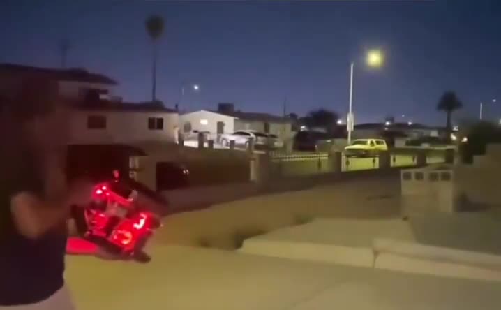 Man makes a working plasma cannon from the backyard of his home
