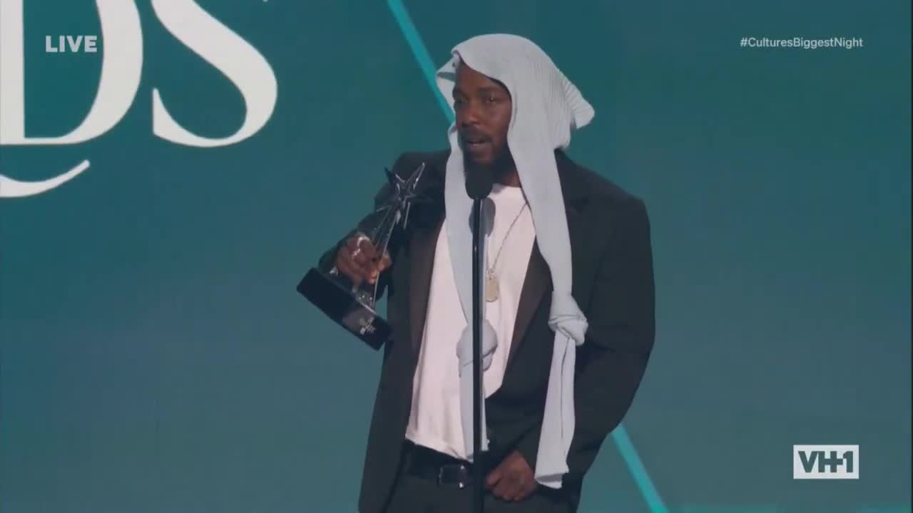 Last night, Kendrick Lamar won album of the year at the #BETAwards