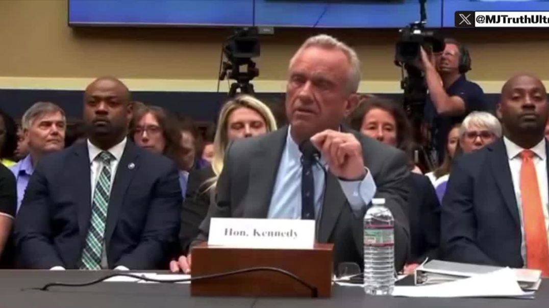 Hot Damn… 🔥🔥  🚨 RFK Jr. Just Blasted Congressman Pallone into the Stratosphere for being owned by Big Pharma