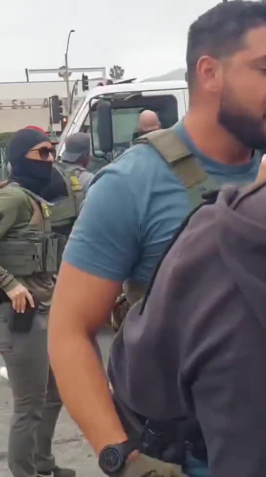 Should people who interfere with ICE raids be arrested?