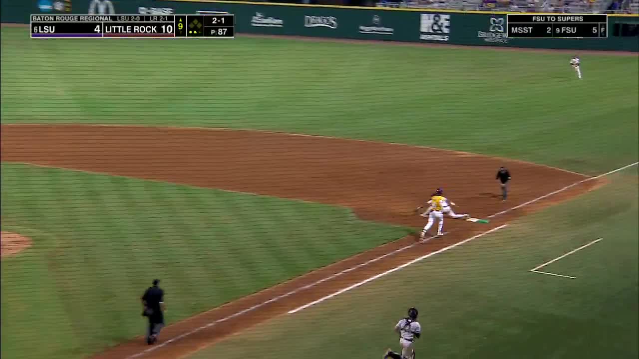 ANOTHER COLLEGE BASEBALL STUNNER!  Little Rock, 19-32 in the regular season and 8th in the Ohio Valley, wins at No. 6 LSU and forces a Monday rematch for a trip to the Supers 😮
