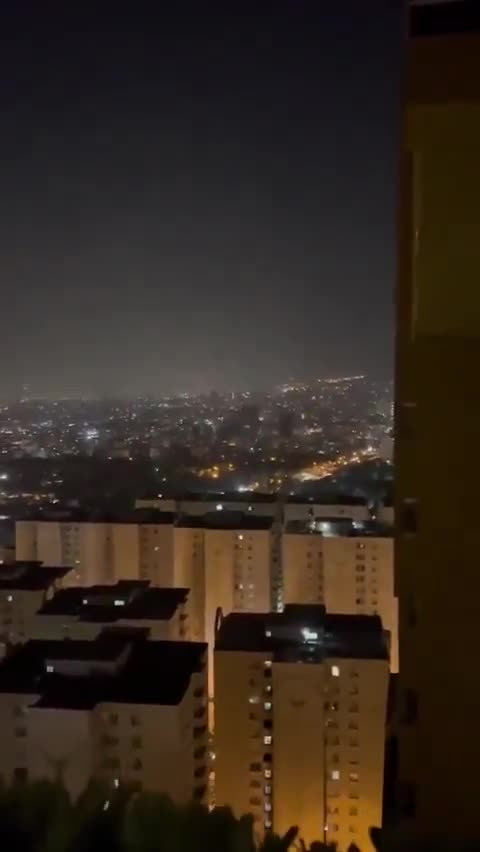 🚨🇮🇷 🇮🇱 BREAKING: TRUMP ANNOUNCES ISRAEL–IRAN CEASEFIRE AS INTENSE SHELLING REPORTED IN NORTHEAST TEHRAN  Despite intense shelling still underway in northeast Tehran, Trump h...