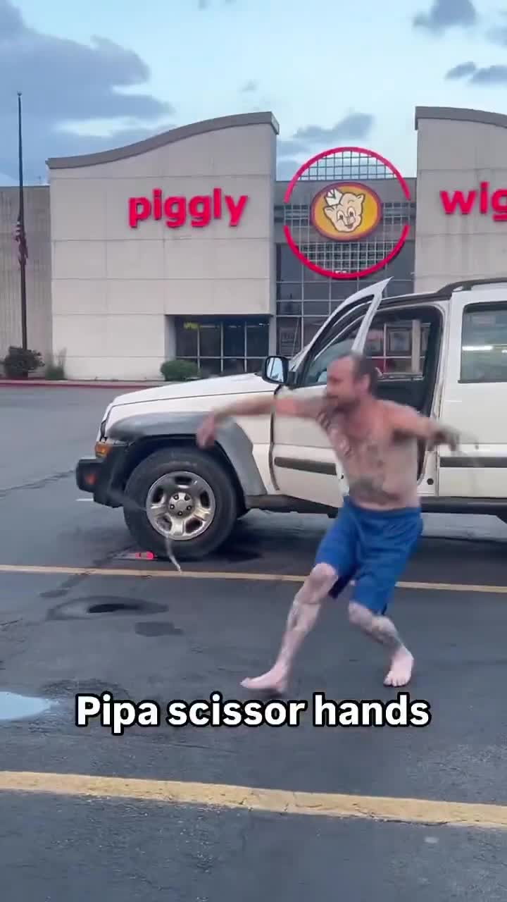 Bro is keeping piggly wiggly safe