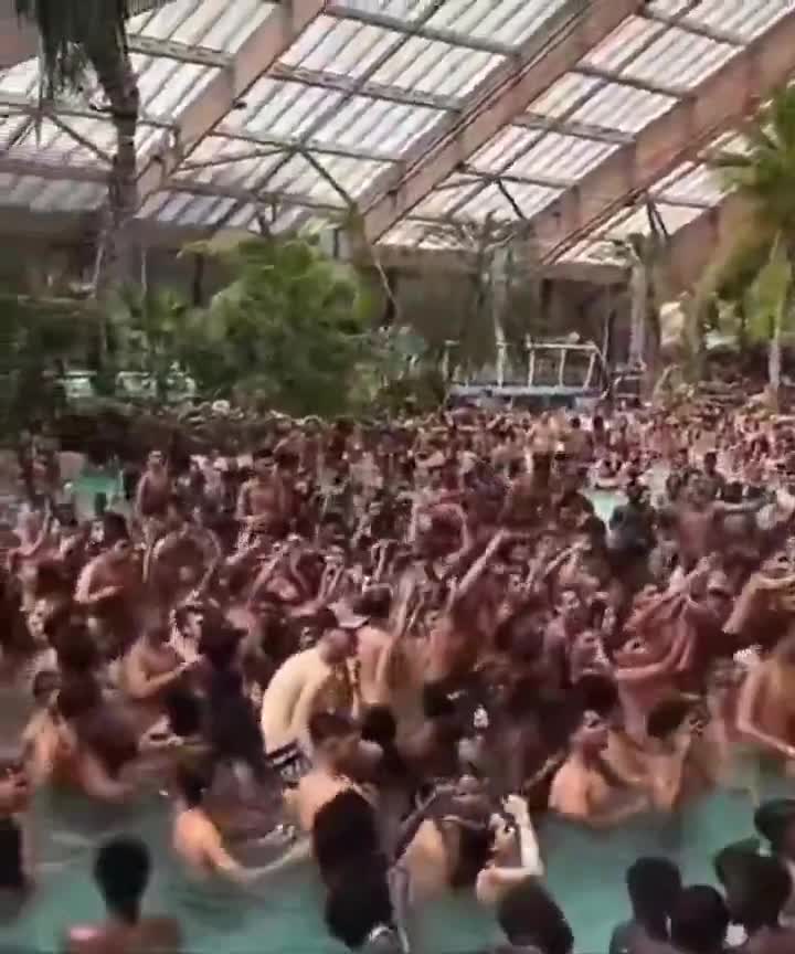 Swimming Pool in Paris, France is symbolic.