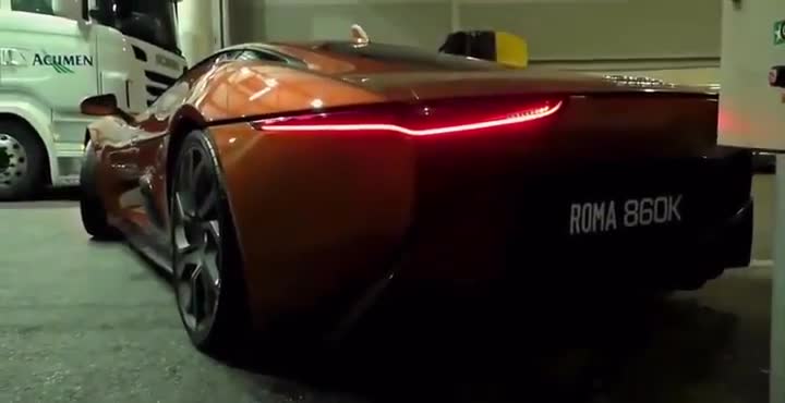 Jaguar once made a car that actually sounded like a jaguar. It never went into production due to high costs 🥶
