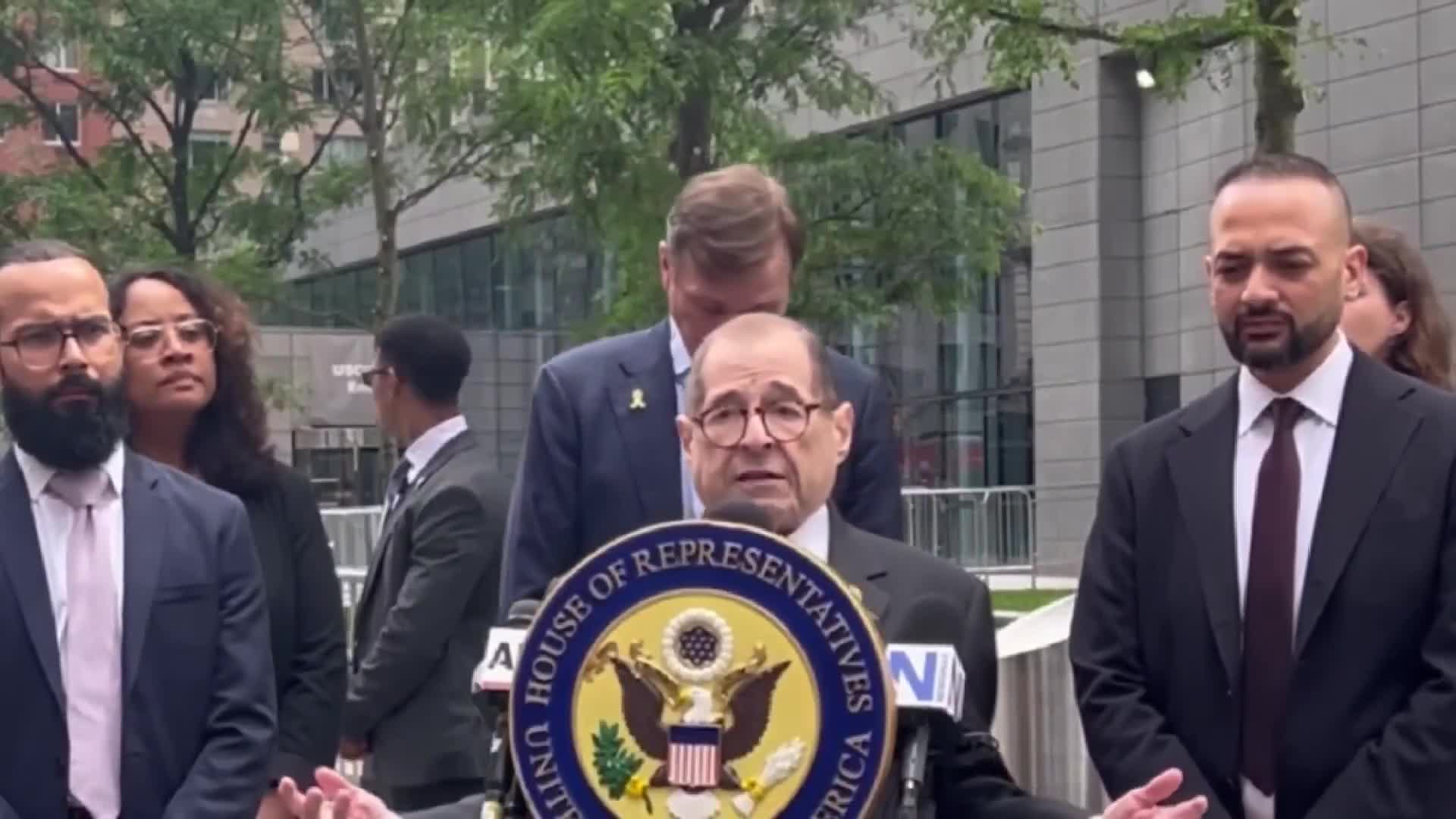 Reality is now funnier than SNL