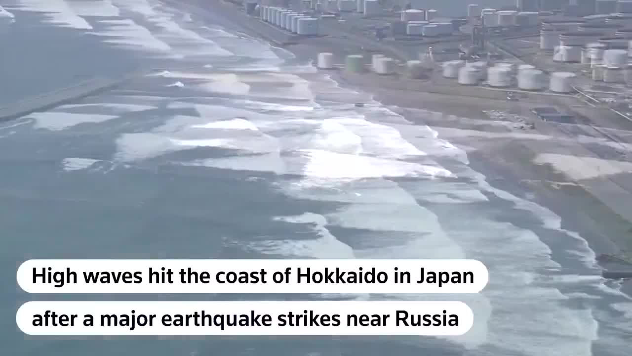 🚨🇯🇵TSUNAMI STARTS TO HIT JAPAN’S COAST  Waves of up to 1.3m have struck Japan’s coastline following the 8.8-magnitude earthquake off Russia’s east coast.  The Meteorological A...
