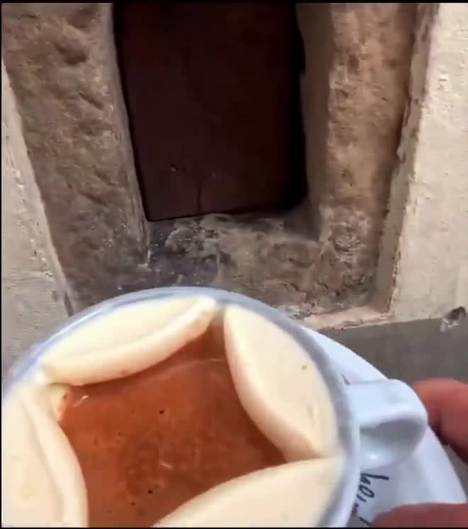 A historic shop in Florence that combines espresso and ice cream