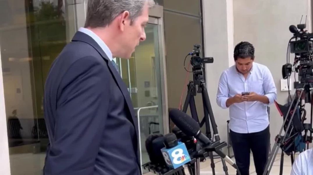 Part 1: Ghislaine Maxwell attorney David Oscar on what happened today..