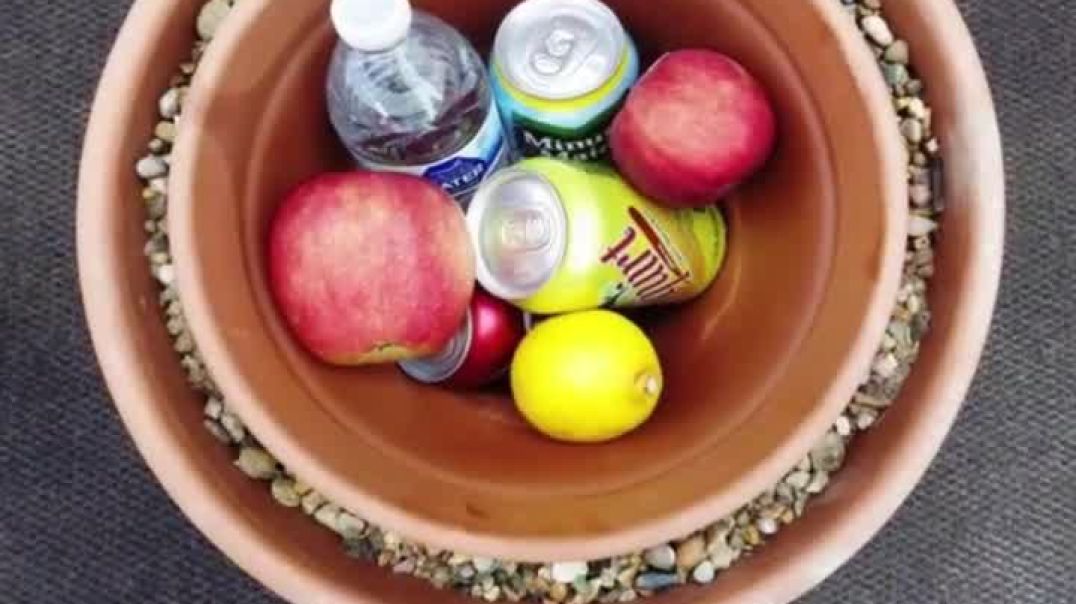 Ever heard of a Zeer pot? This ancient off-grid cooling method keeps food fresh at 40°F - without power! 🤯