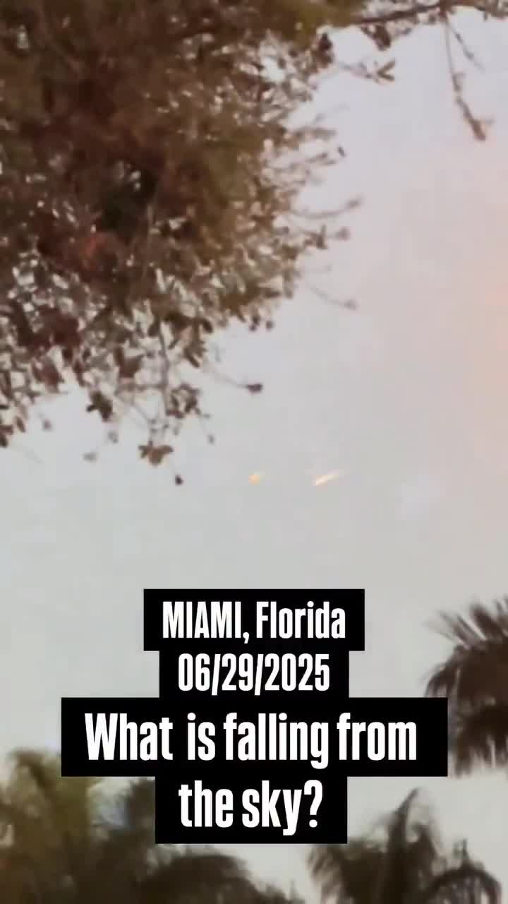 Ok seriously what is this we keep seeing?  We’re told it’s Rocket Debris, which means Rockets must be falling back to Earth every single week?    We never used to see the is all the time...