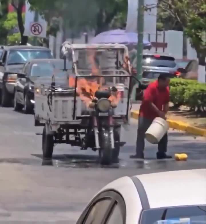 Using a Cola's compressed carbon dioxide (CO2) to put out a fire