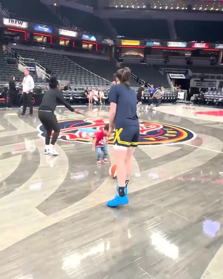 Caitlin Clark has a new warm-up buddy 🥹  📺 1 PM ET on ABC/ESPN+