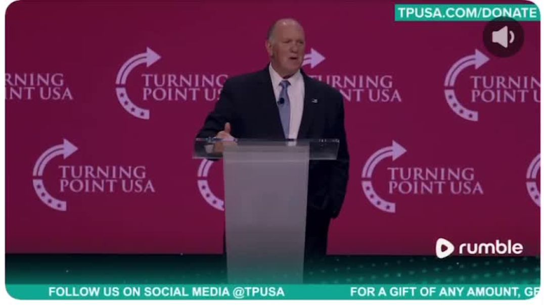 Tom Homan to heckler- I bet you sit down to pee 😂