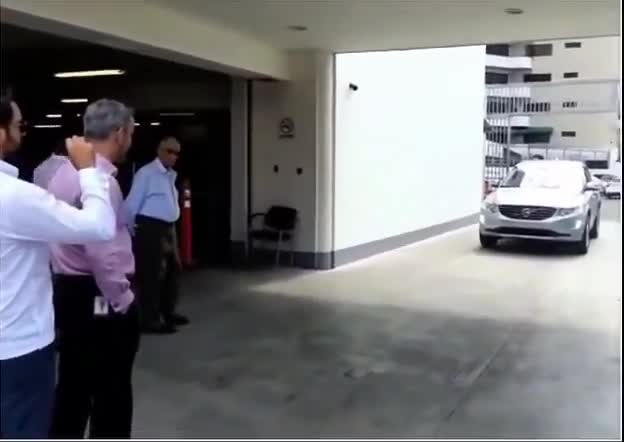 When the Volvo CEO testedd his auto-brake on himself 😳