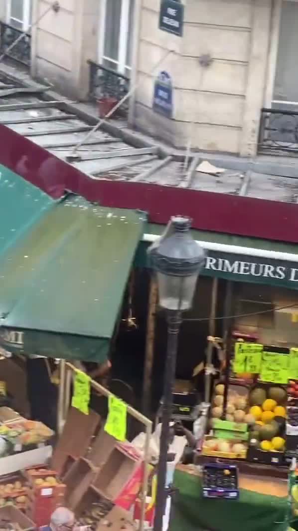 Tunisia? Nope. Paris, France.