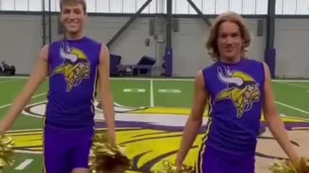 I just threw up in my mouth..  🚨 The Minnesota Vikings will now have male cheerleaders in the Dance Squad