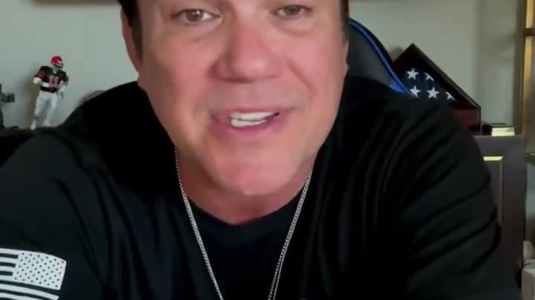 NEW: Actor Dean Cain, who played Superman in the 90’s, has joined ICE.