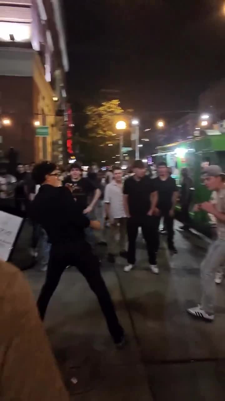 Trained MMA fighter teaches drunk guy a painful lesson