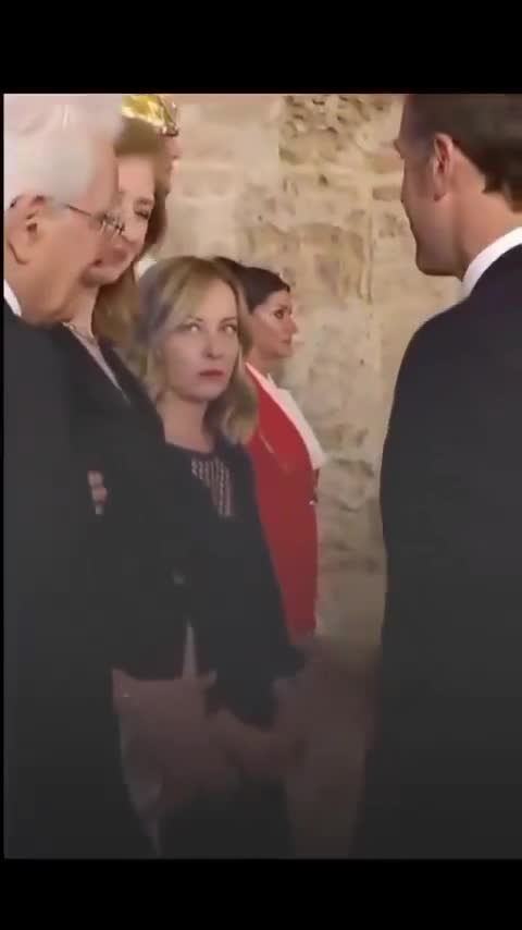 Giorgia Meloni knows all about WEF degenerate Emmanuel Macron