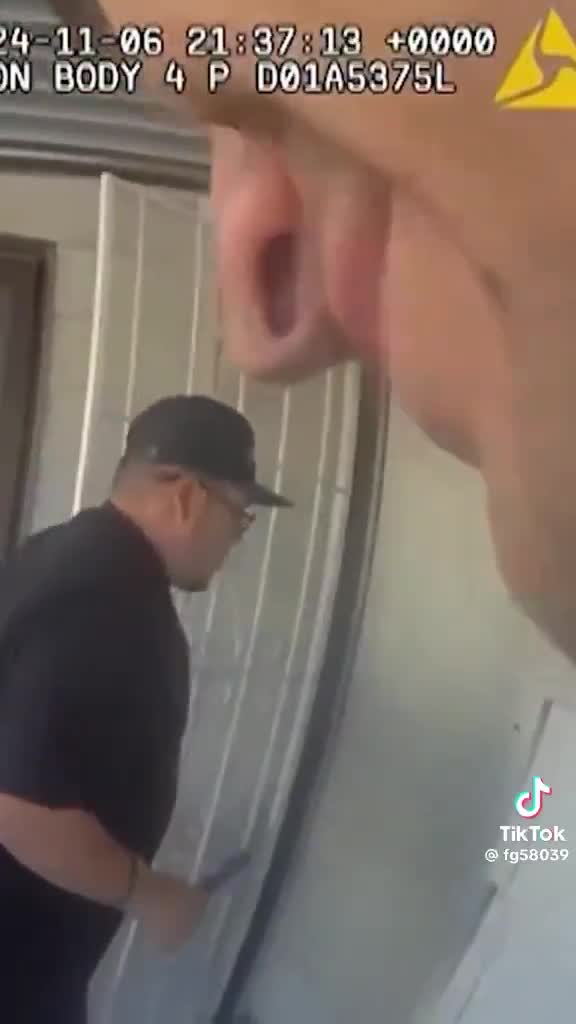 Police are horrified over what they found in this house... (Part 1/3)