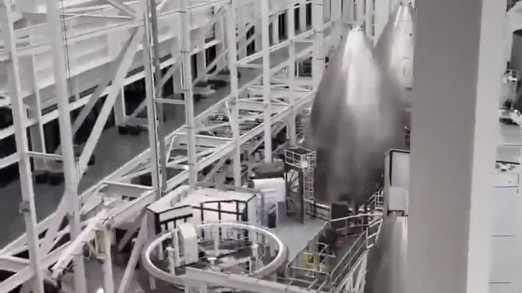 Musk posts 'largest flying objects ever' being made  Elon right we only 'survive if consciousness MULTIPLANETARY'?
