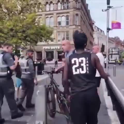 This clip from Manchester UK has gone viral, as a Pedestrian is kicked violently for apparently no reason.  When you indoctrinate kids with Woke Ideology & CRT - they might just grow up ...