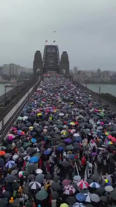 The rain didn’t stop us. A historic march.