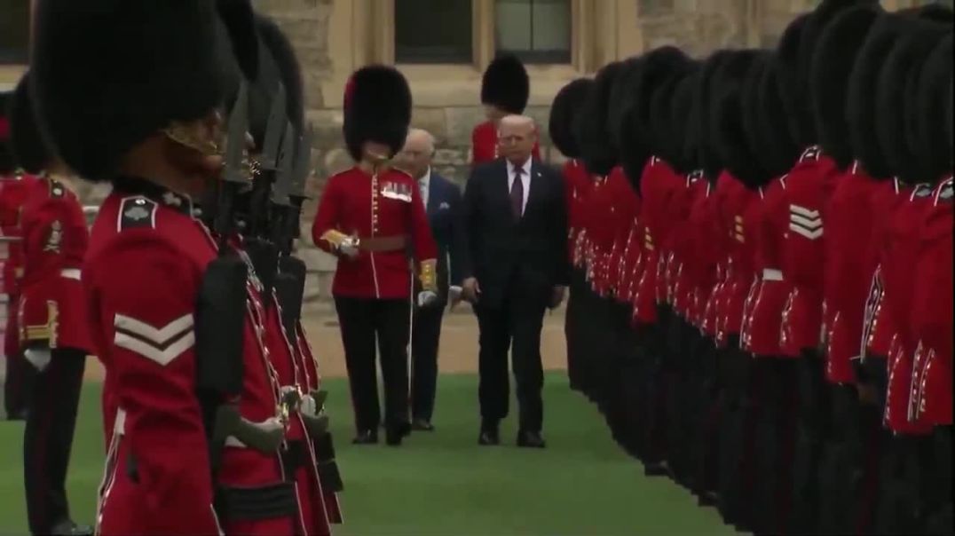 BREAKING: President Trump walks ahead of King Charles, breaking royal protocol.