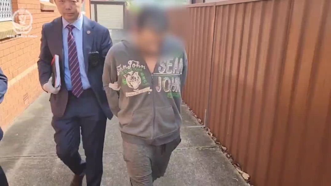 An Egyptian former NSW official who vanished before he could face a corruption inquiry has been arrested in Lakemba, Sydney.