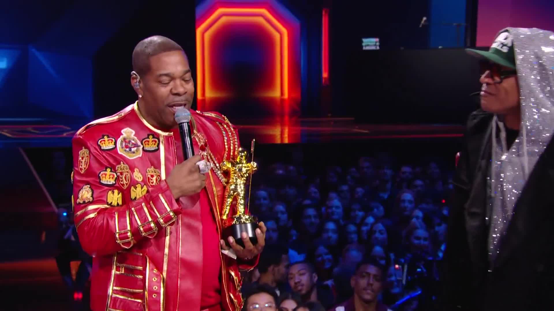 .@BustaRhymes wins first-ever ROCK THE BELLS VISIONARY award #VMAs