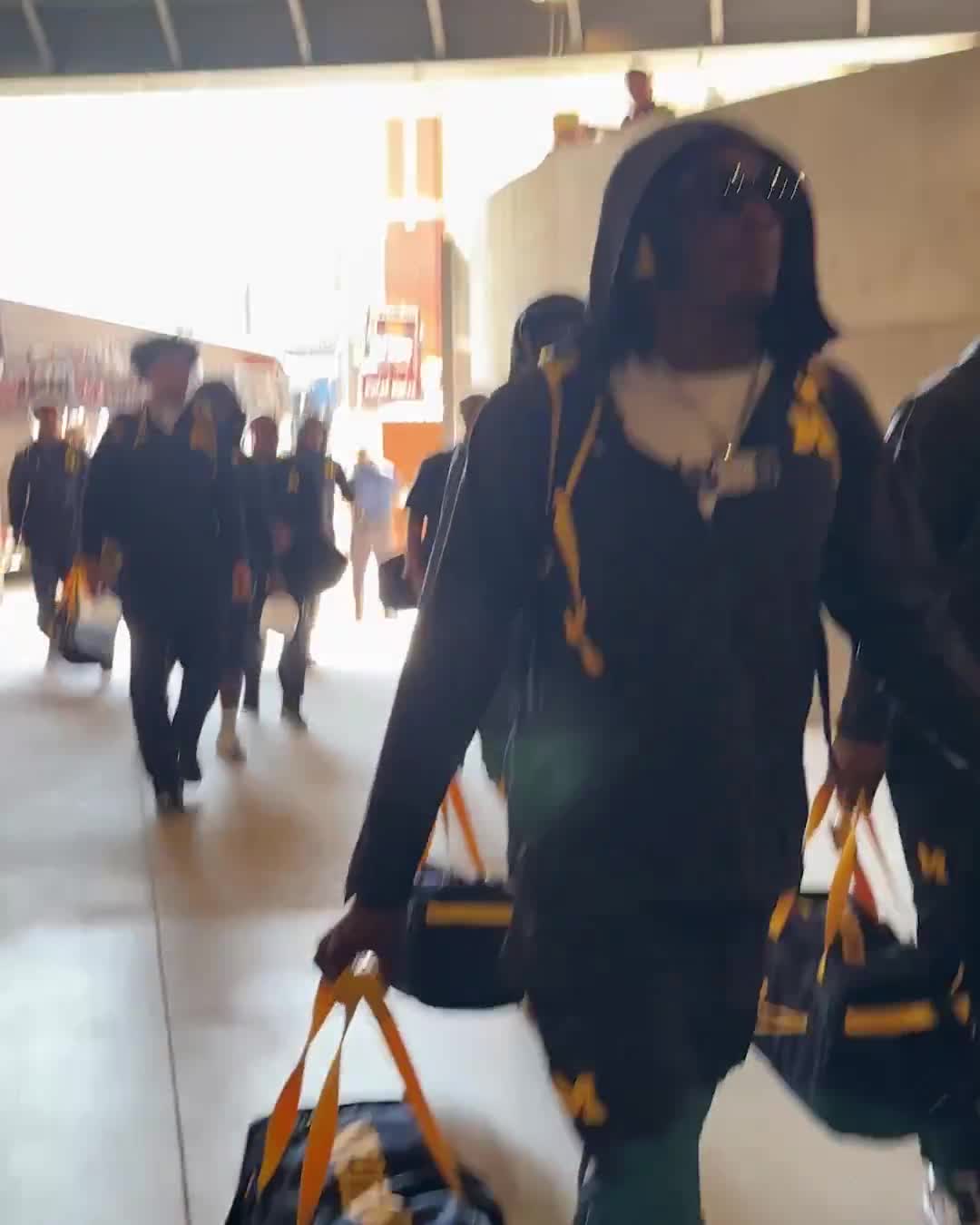 Michigan star freshman QB Bryce Underwood has arrived in Norman 🔥  Watch the No. 15 Wolverines take on the No. 18 Sooners on ABC and the ESPN App ➡️