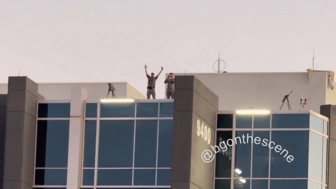BREAKING: Thousands of people CHEER as Secret Service Snipers HYPE up the crowd from a ROOF-TOP outside Charlie Kirk's Memorial Service. This is Incredible!